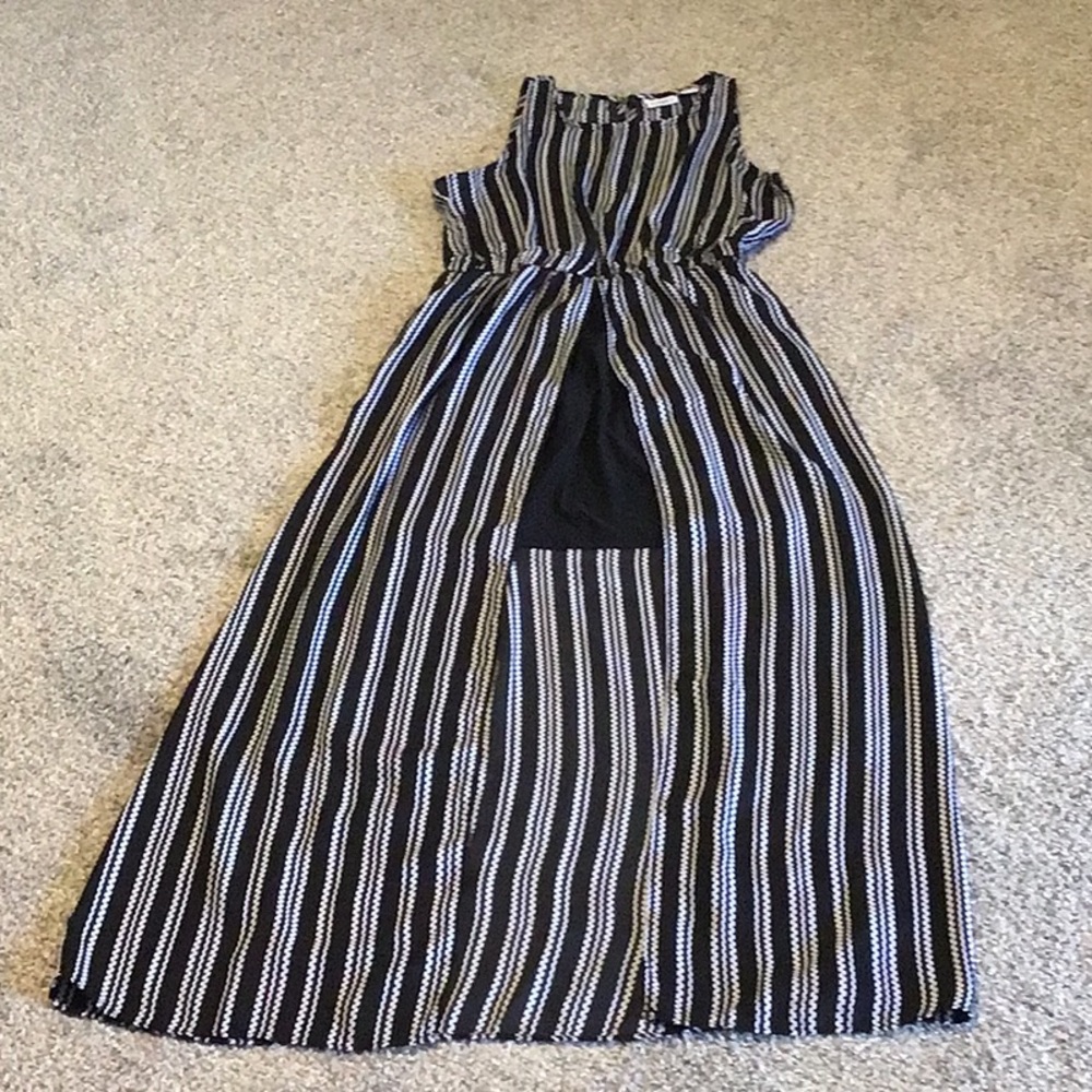 Cato black and white dress with slit, size small, sleeveless